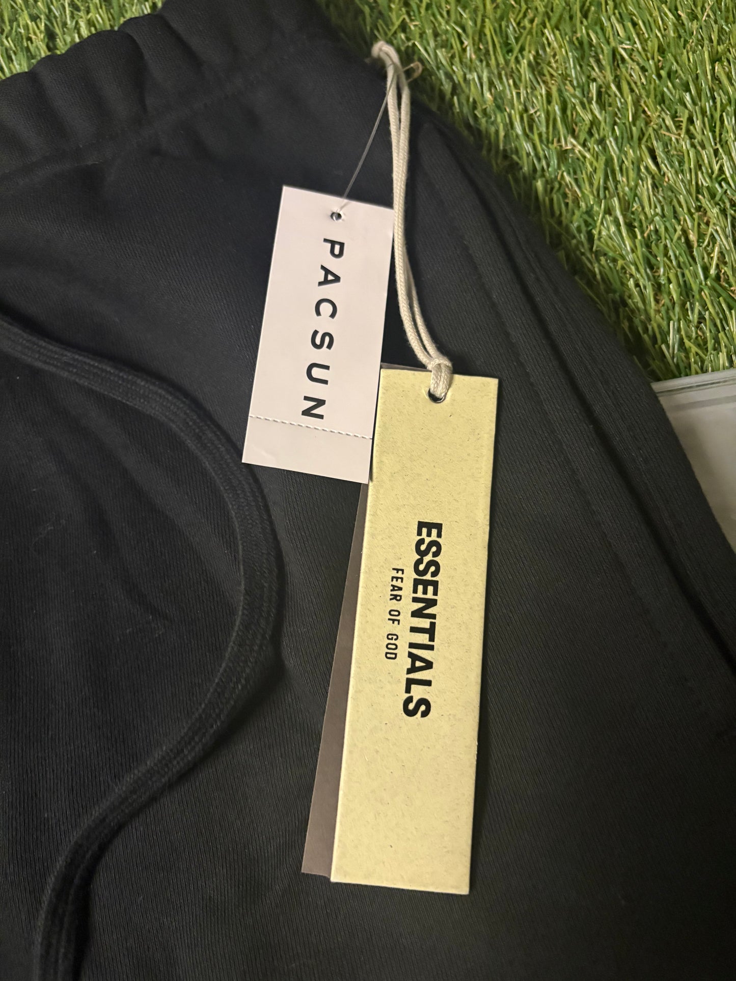 Black Essentials Sweatpants (M)