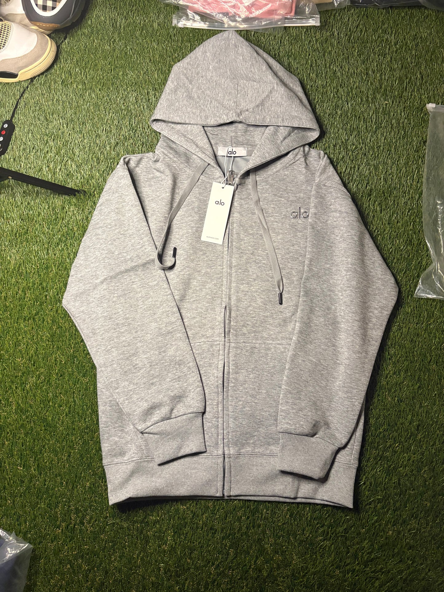 ALO Zip-Up (Gray)