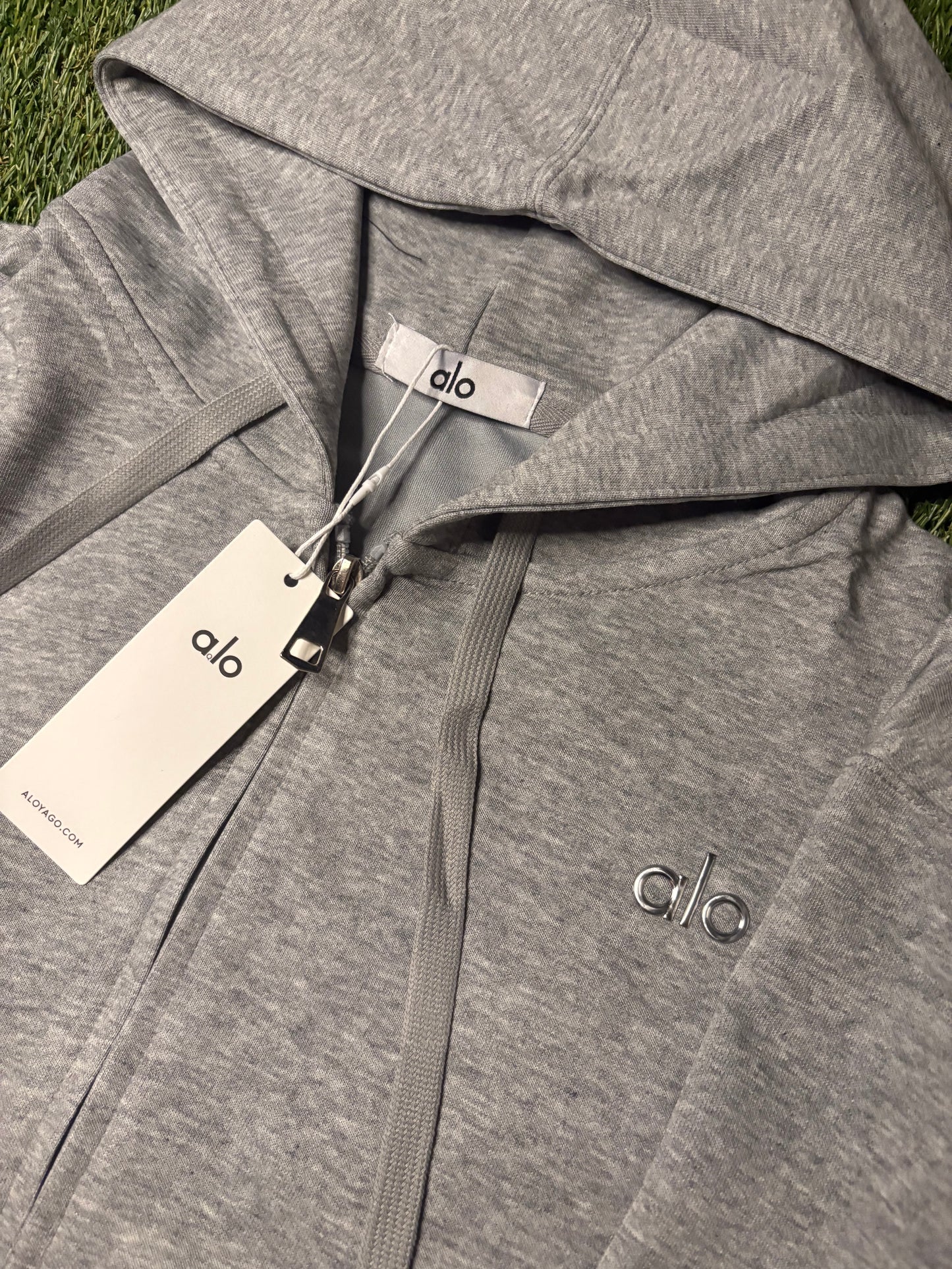 ALO Zip-Up (Gray)